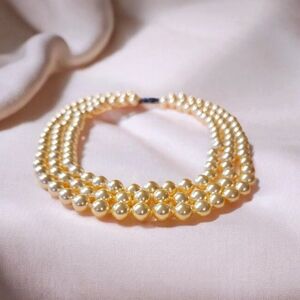 SALE!! Vintage Jackie Onassis Pearl Necklace